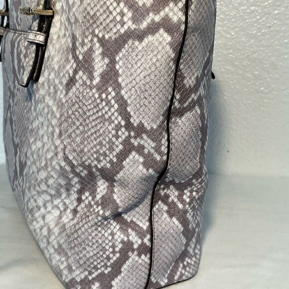 EUC Michael Kors Python Print Bag - Picture 4 of 16